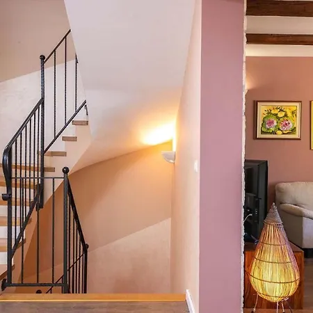 Modern With Swimming Pool In * Rakalj
